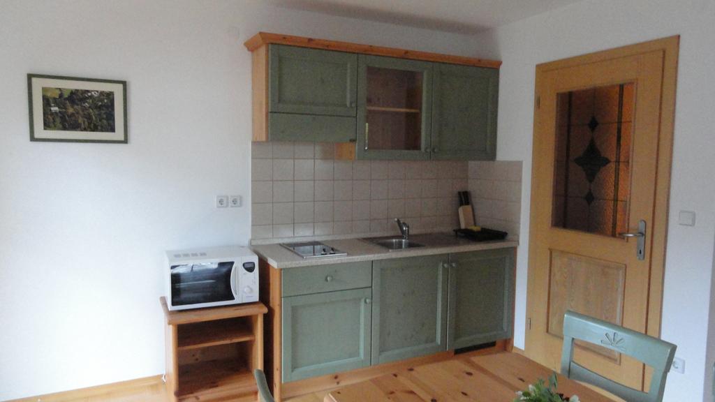 Farm Stay Dolinar Krainer Bohinjska Bela Zimmer foto